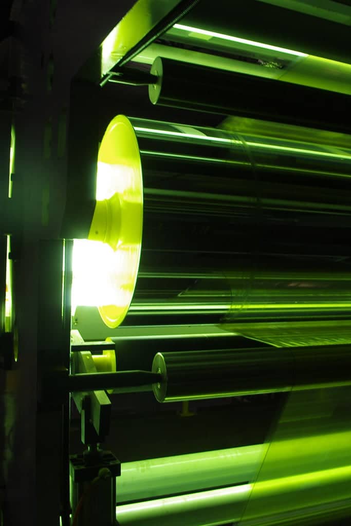 UV coating plastic film green light